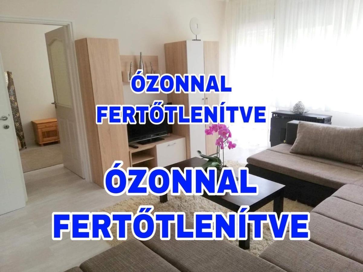 Strandfuerdo Apartman Eger Esterno foto