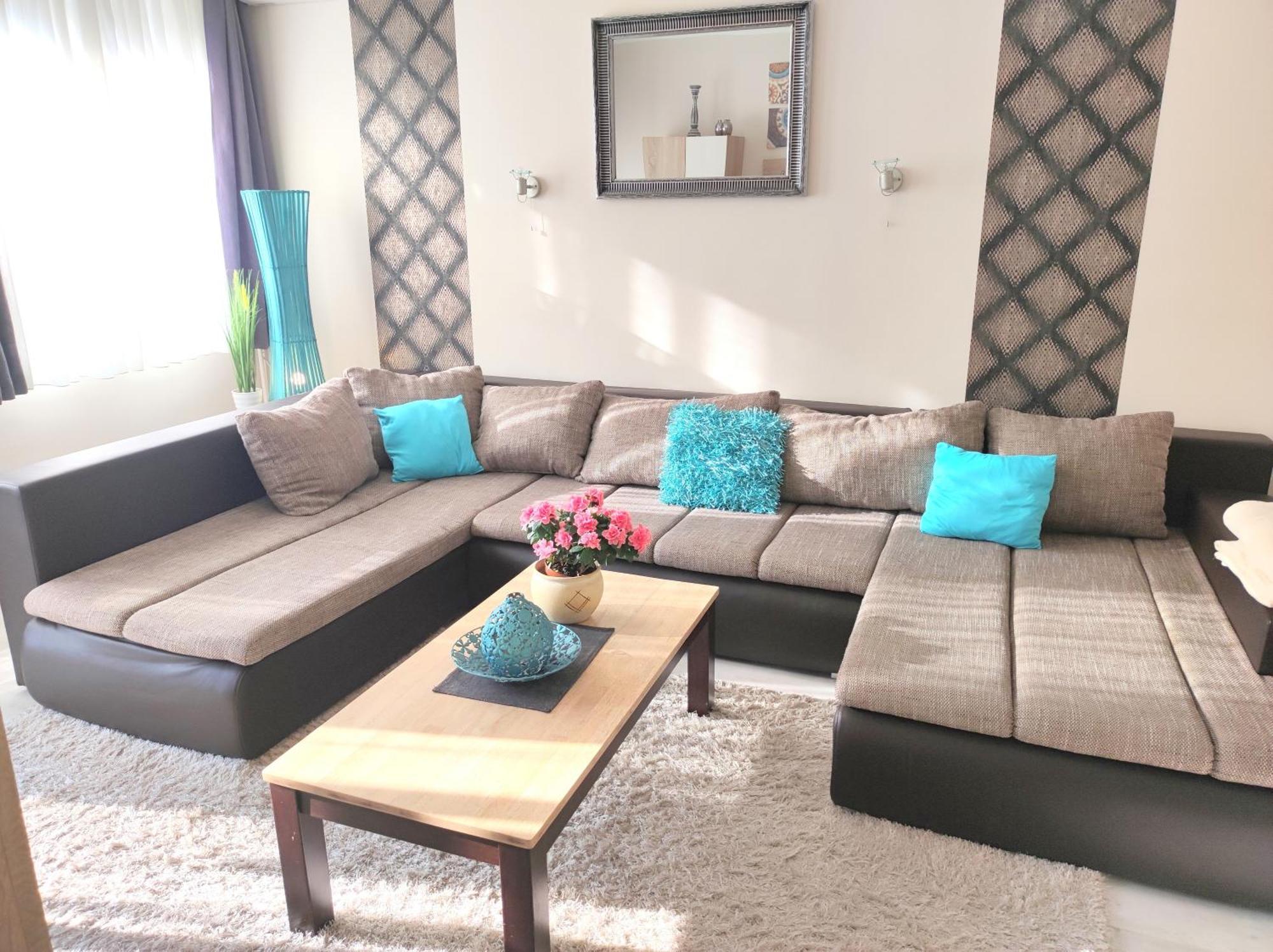 Strandfuerdo Apartman Eger Esterno foto